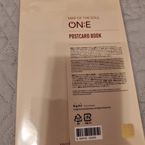 BTS Postcard book - Picture 2 of 2